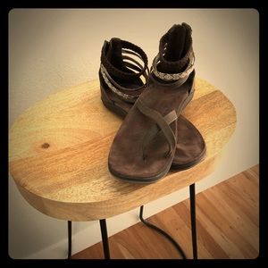 Chaco Size 9 Zippered Sandal